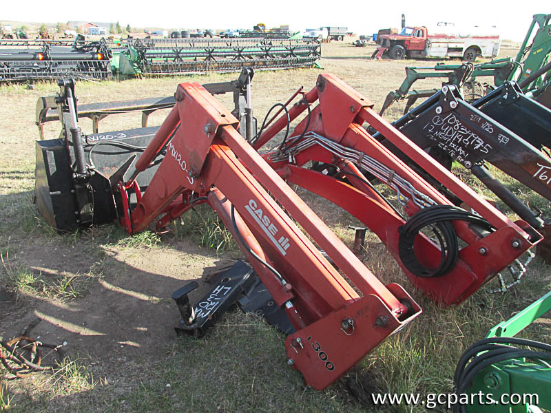 L300 LOADER 7FT BUCKET W/ GRAPPLE